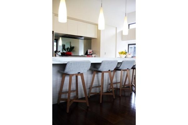 Skal Bar Stool 75cm