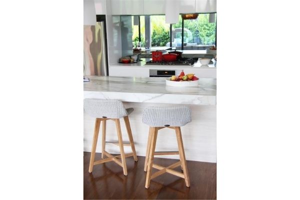 Skal Bar Stool 75cm