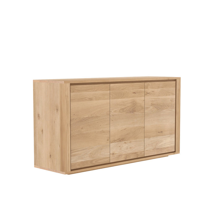 Ethnicraft Oak shadow sideboard