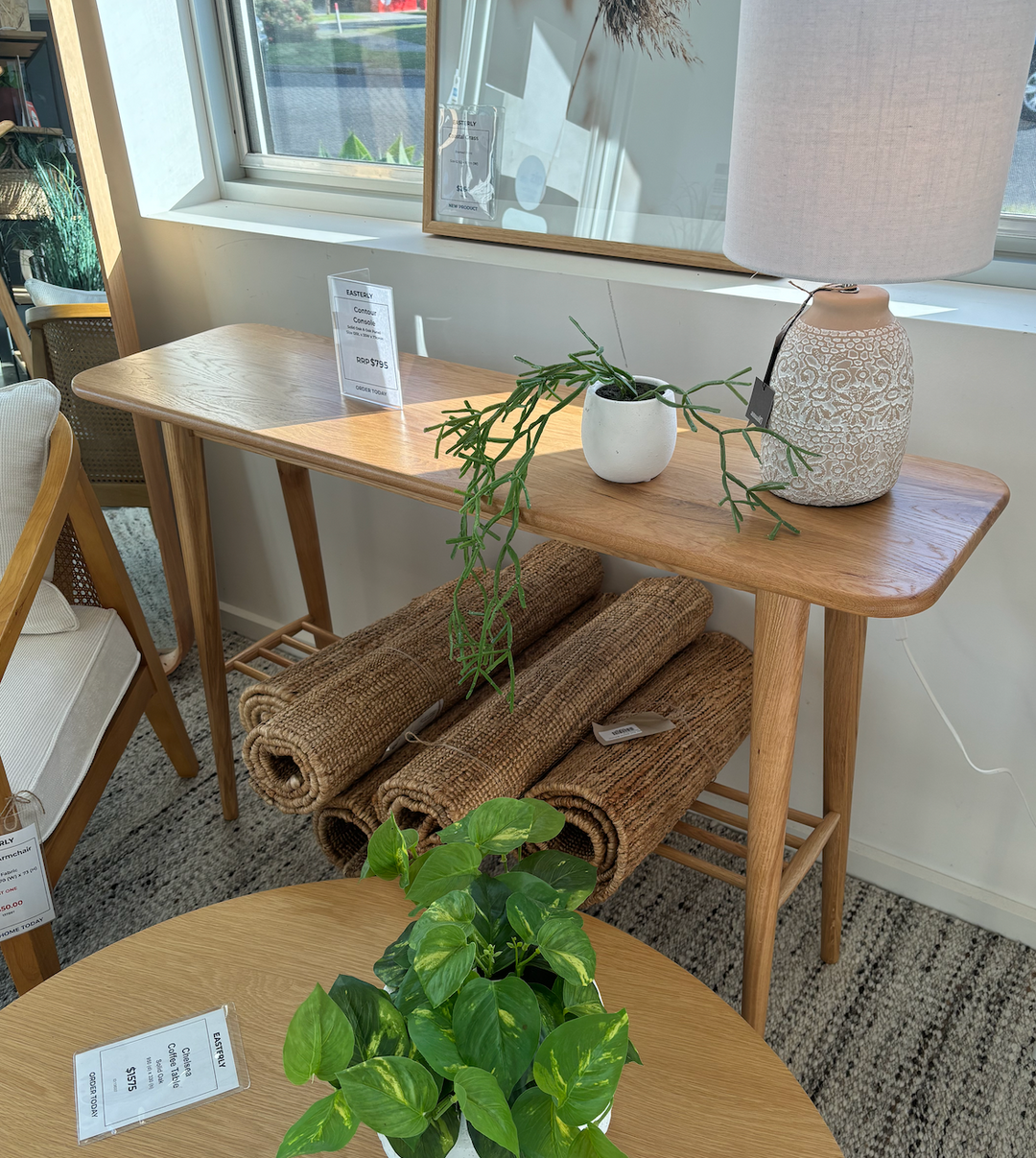 Contour Oak Console