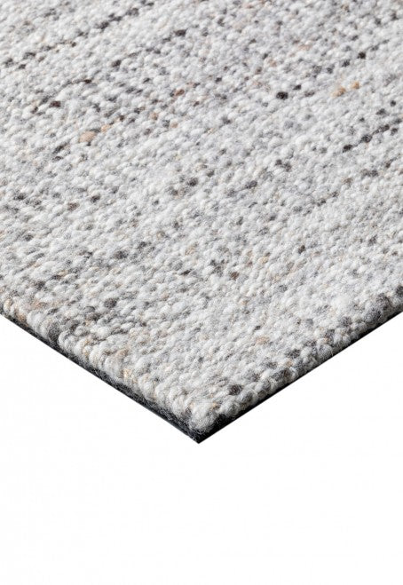 Bayliss Bungalow Oyster Shell Rug
